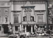 Exterior view of the Egyptian Hall, Piccadilly, London, ca. 1900. Photograph. Museum of London, London.